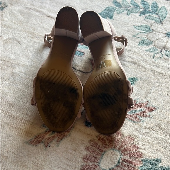 Pink Suede Heels with Ruffled Toe Strap - Picture 10 of 12